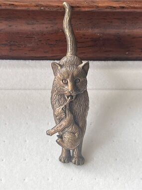 Vintage JJ Jonette Jewelry Cat & Kitten Brooch Pin Pewter Bronze Tone